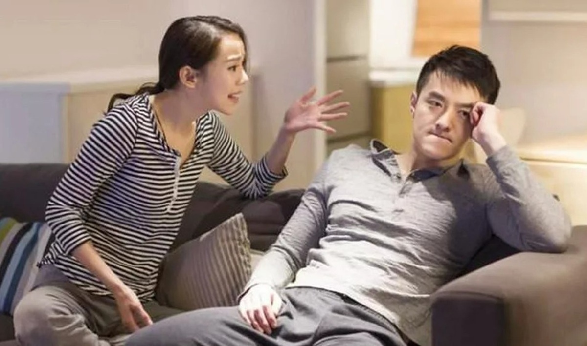 Vo cam chong ra ngoai an nhau... bi phat den 10 trieu dong khi nao? hinh anh