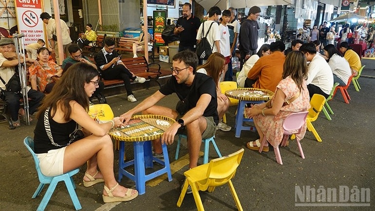 Bach nghe khai xuan anh 3