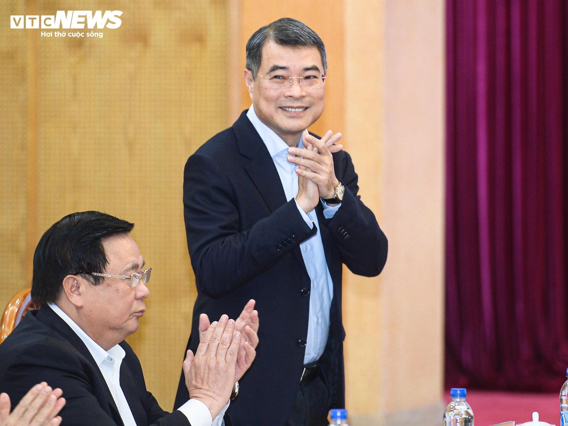 Ban Tuyen giao anh 2