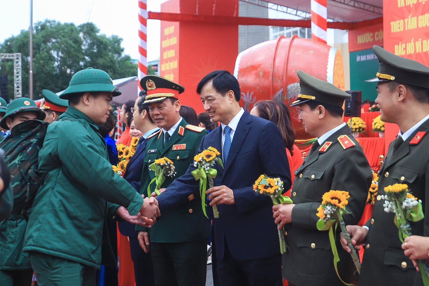 Nguyen Duy Ngoc anh 1