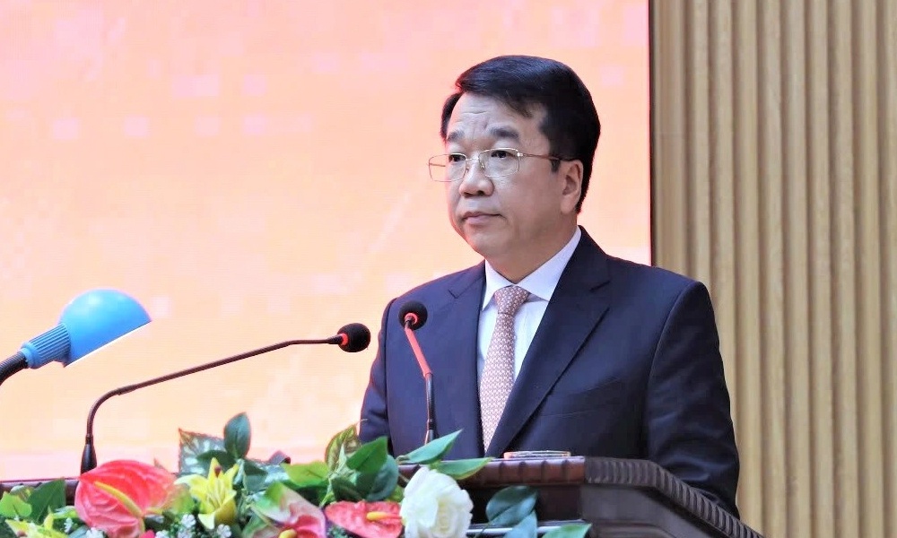 Ong Nguyen Thanh Binh giu chuc Chu tich UBND tinh Ninh Binh hinh anh