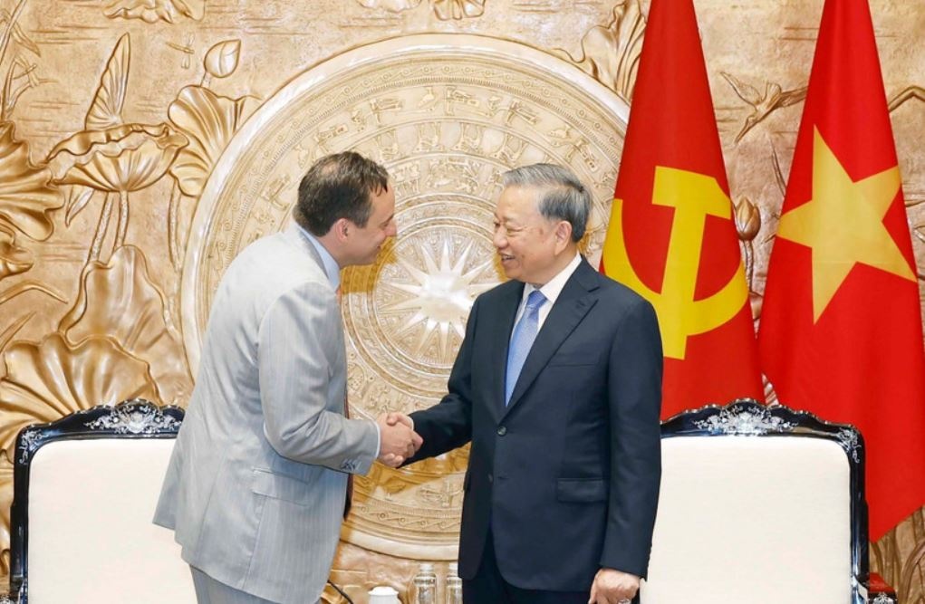 Tong Bi thu tiep Chu tich Tap doan GE Vernova hinh anh