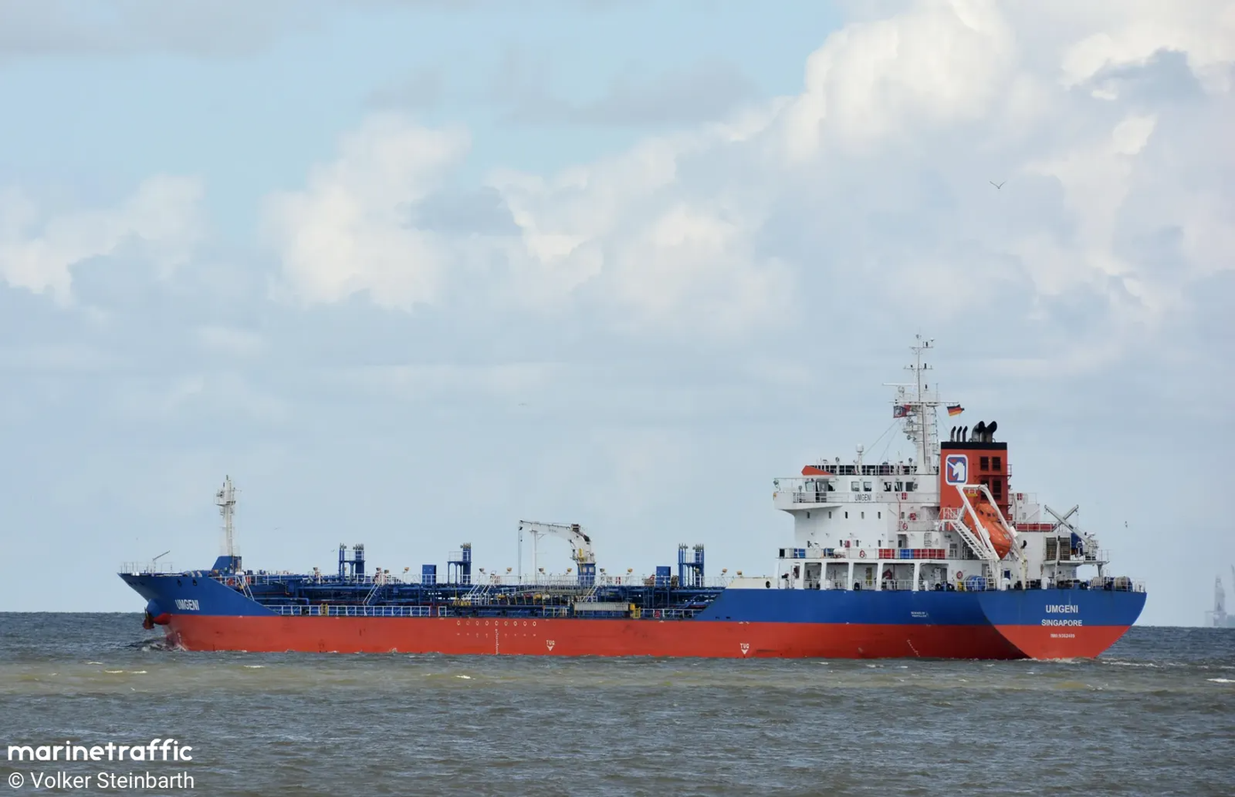 Thuyen vien Viet Nam anh 1