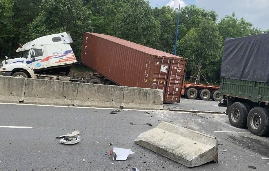 My Phuoc Tan Van anh 1