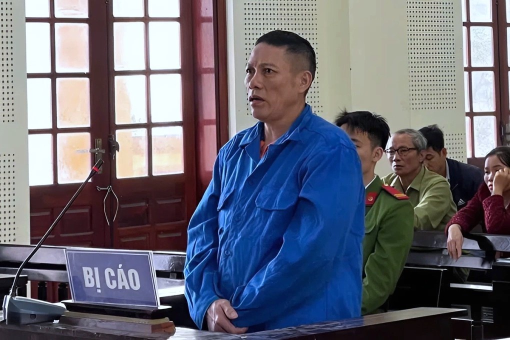 Tra gia sau phut nong gian dung dao doat mang vo hinh anh