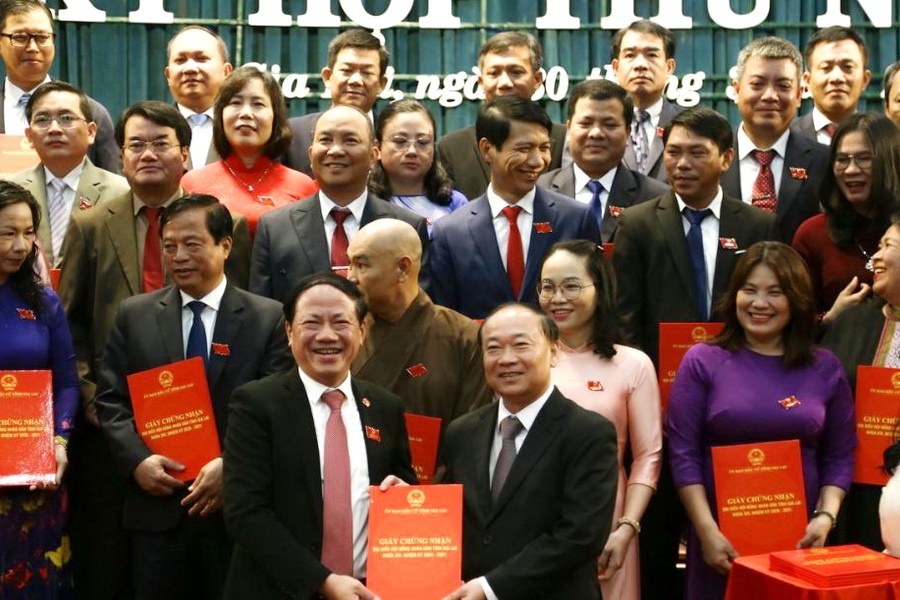 Gia Lai bau nhan su chu chot HDND va UBND tinh hinh anh