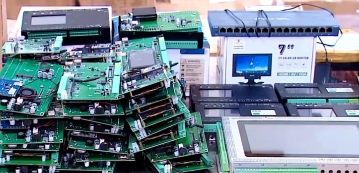 'Phu phep' du lieu 168 tram quan trac moi truong: Bi can chi lo hong hinh anh