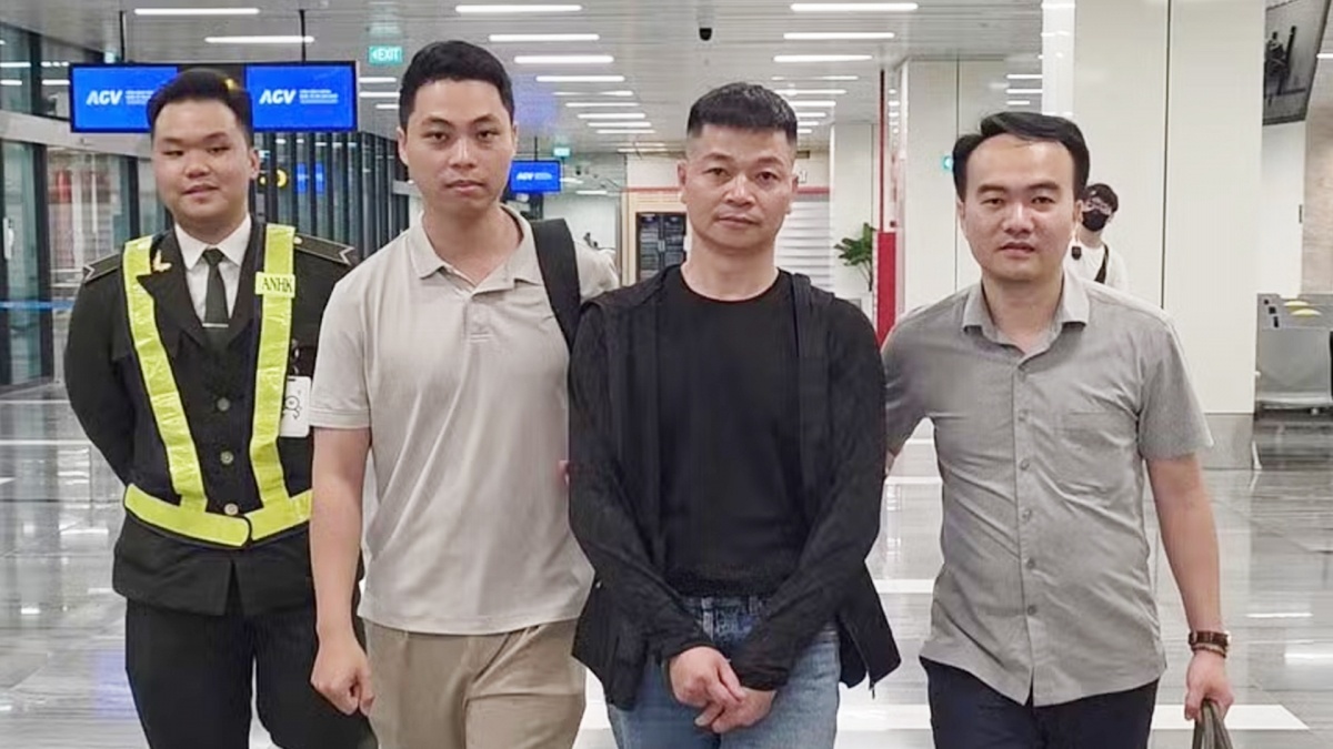 Bat giu doi tuong lua dao, cam dau duong day Sky media hinh anh