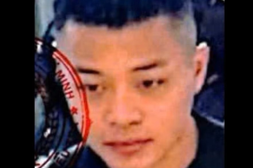 Truy tim nguoi dan ong ngoai quoc lien quan vu an mang trong hem hinh anh