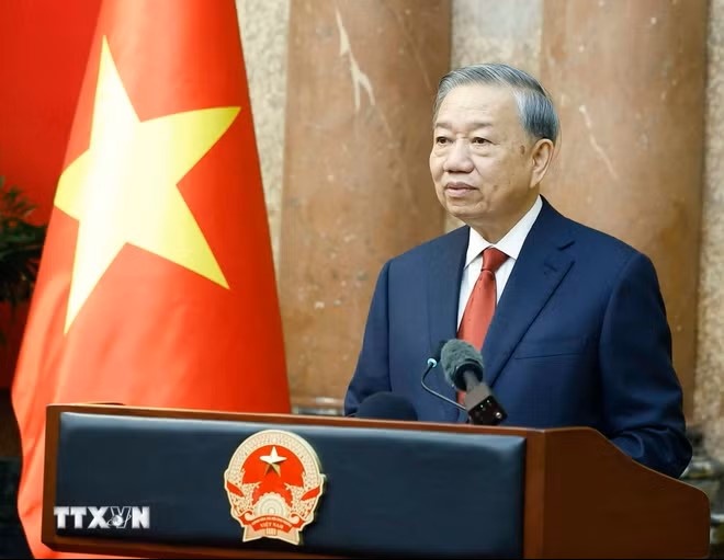 Ban giao Chu tich nuoc anh 3