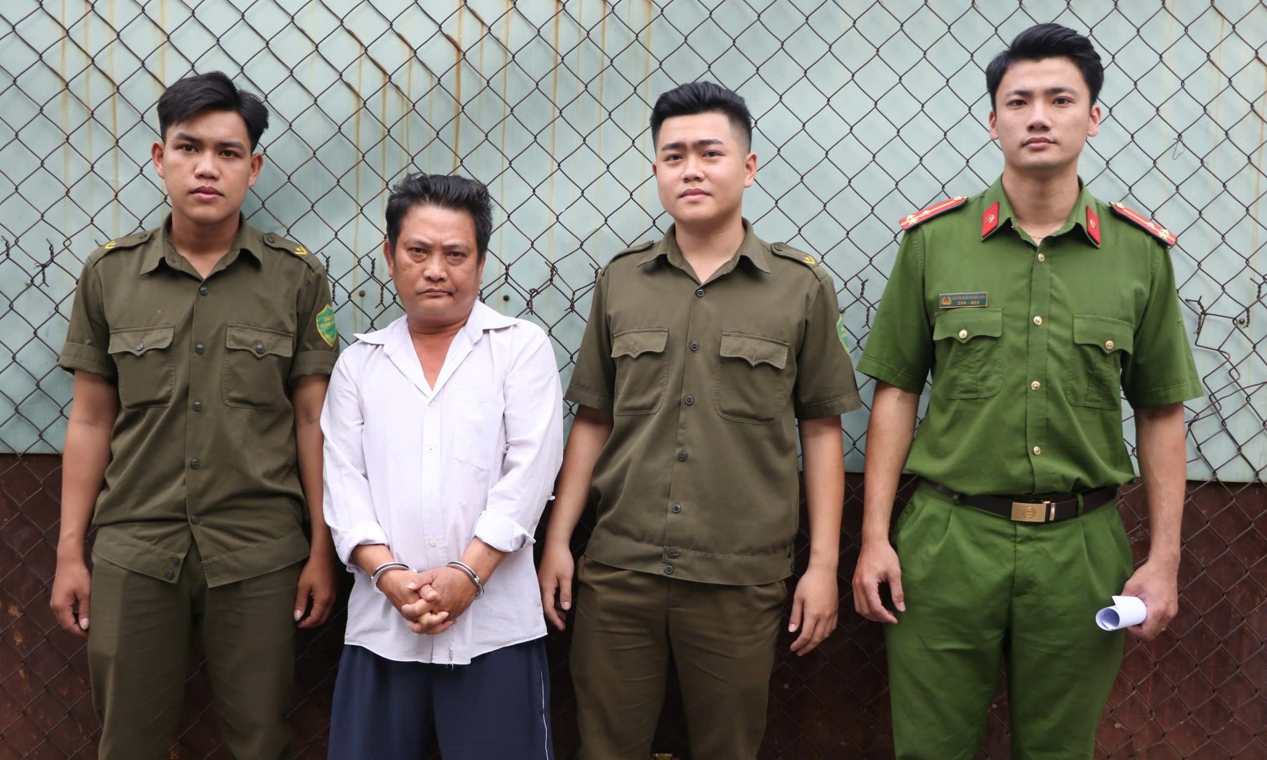 trom cap cho meo anh 1