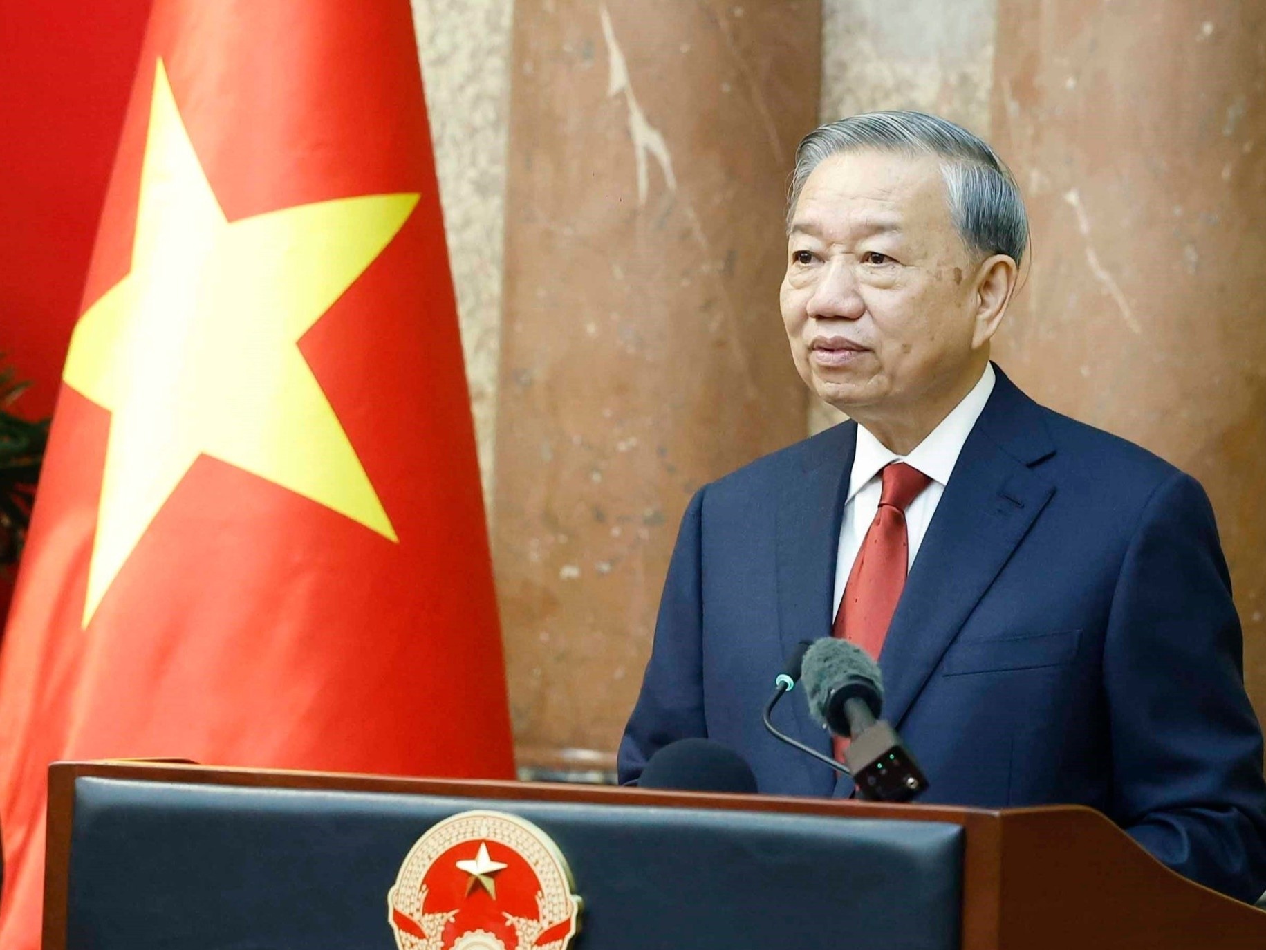 Phat huy truyen thong huu nghi Viet - Trung, nang tam chien luoc hinh anh