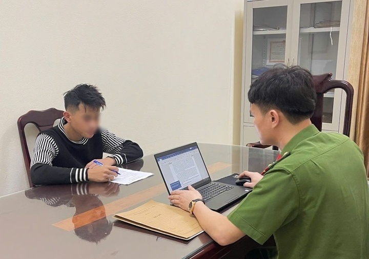 Ke co tien an giet nguoi, dot nhap vao nha dan trom tai san hinh anh