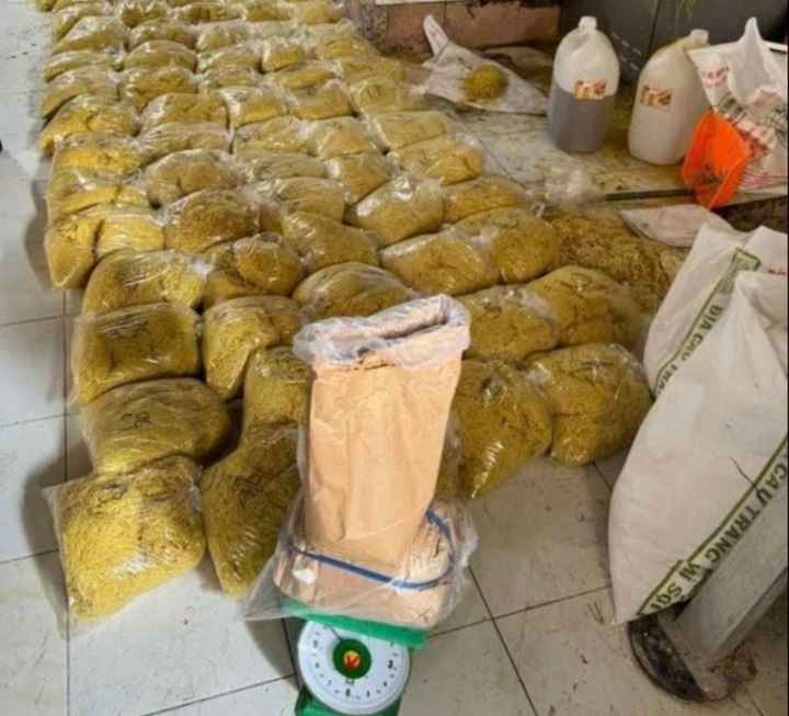 mi tuoi chua han the anh 2