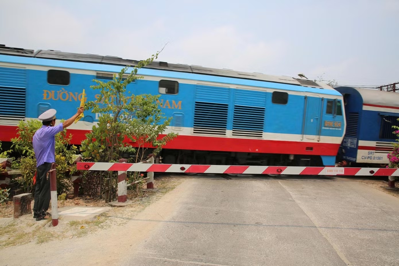 tong gay can chan anh 5