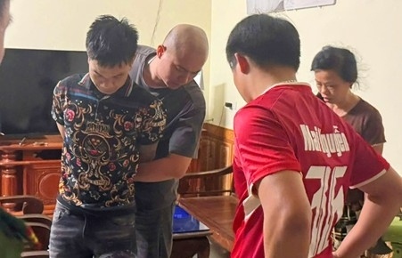 Doi tuong gay an anh 2