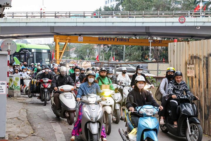 Pho vang Kim Ma anh 3