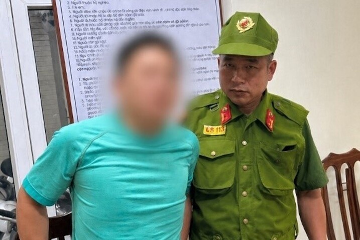 Nguoi phu nu bi chong bao hanh trong dem o Ha Noi hinh anh