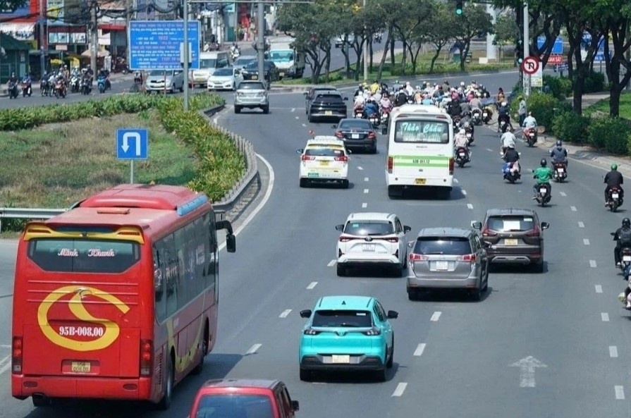 Nam Bo nang nong 35-37°C hinh anh