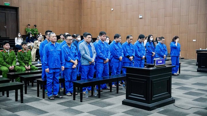 Cuu Pho chanh an duoc de nghi giam tu 3 nam tu con an treo hinh anh