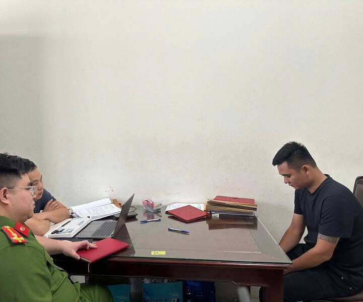 Hoang Trong Tuan anh 1