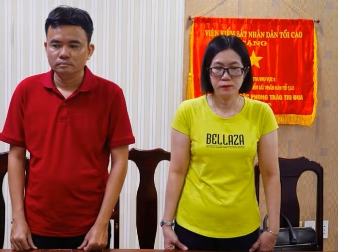 Nu sinh Vinh Long anh 1