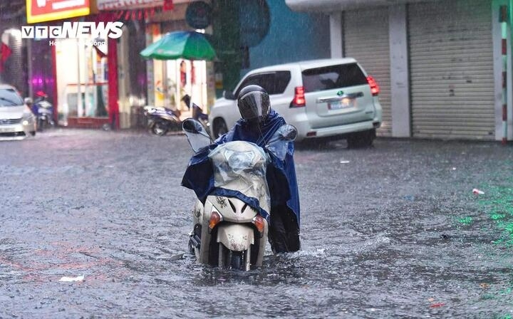 nghi le 30/4-1/5 anh 1