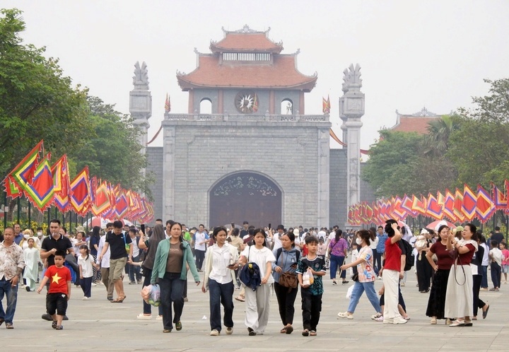 Du bao thoi tiet Gio To Hung Vuong: Phu Tho trua chieu troi nang hinh anh