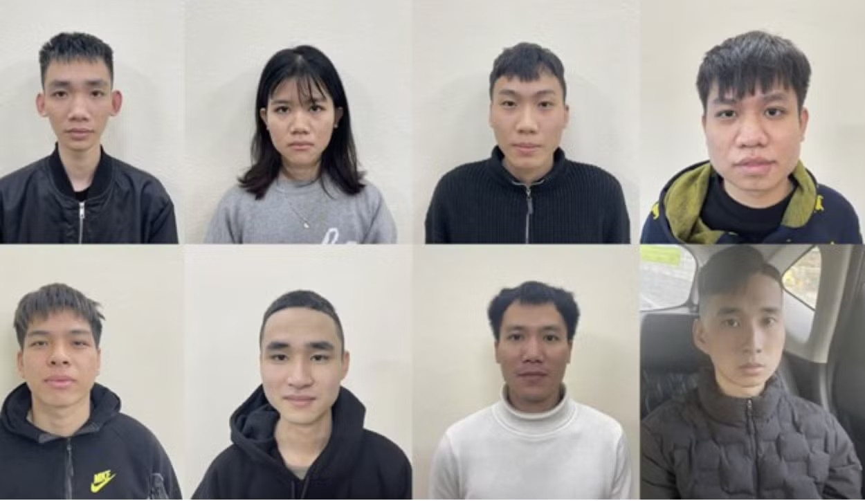 Khoi to,  8 doi tuong,  rua tien anh 1