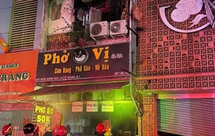 Hien truong vu chay quan pho o TP.HCM hinh anh
