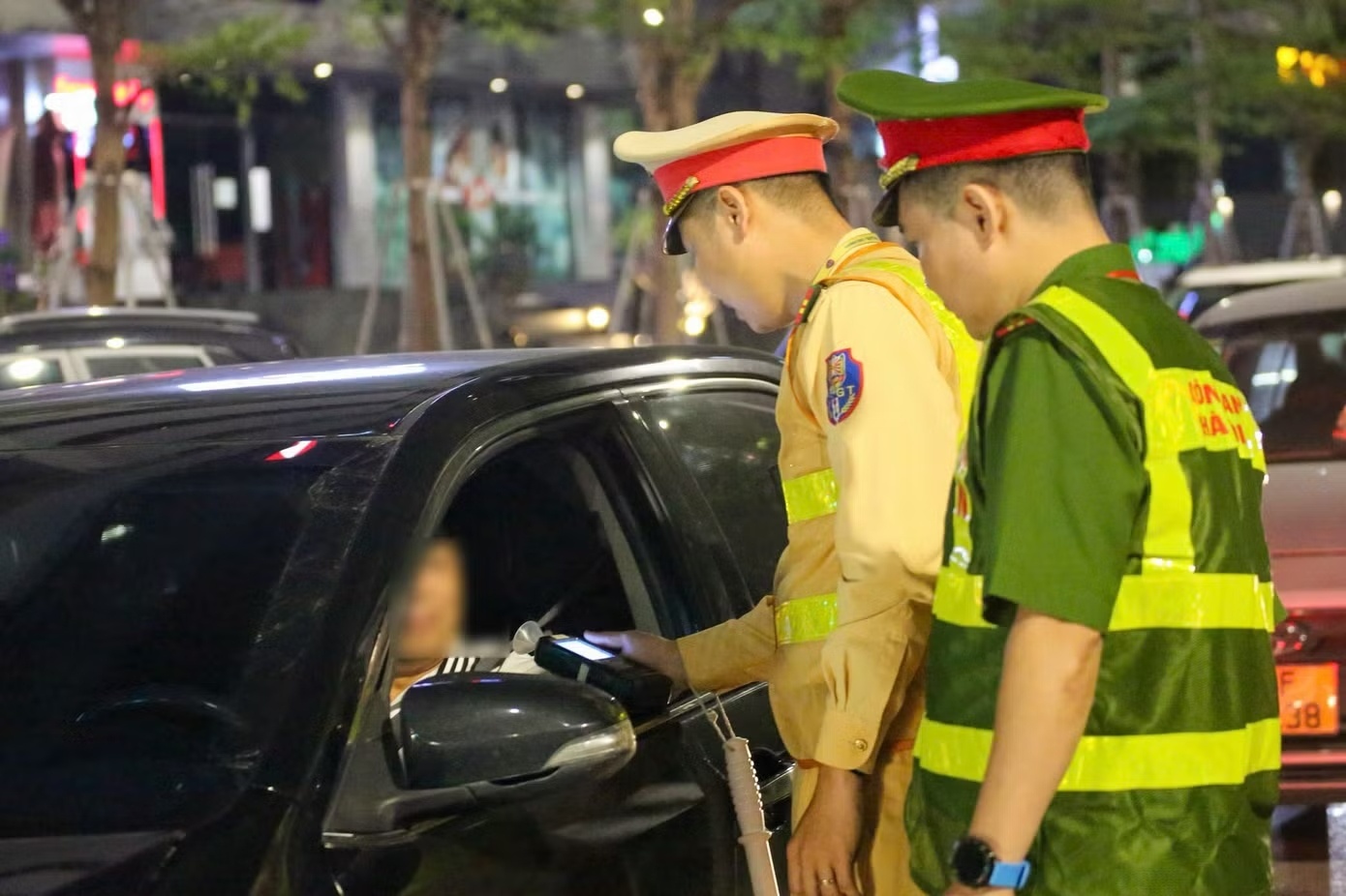 Cuc CSGT cong bo ket qua bat ngo ve cao diem kiem tra hon 9.500 oto hinh anh