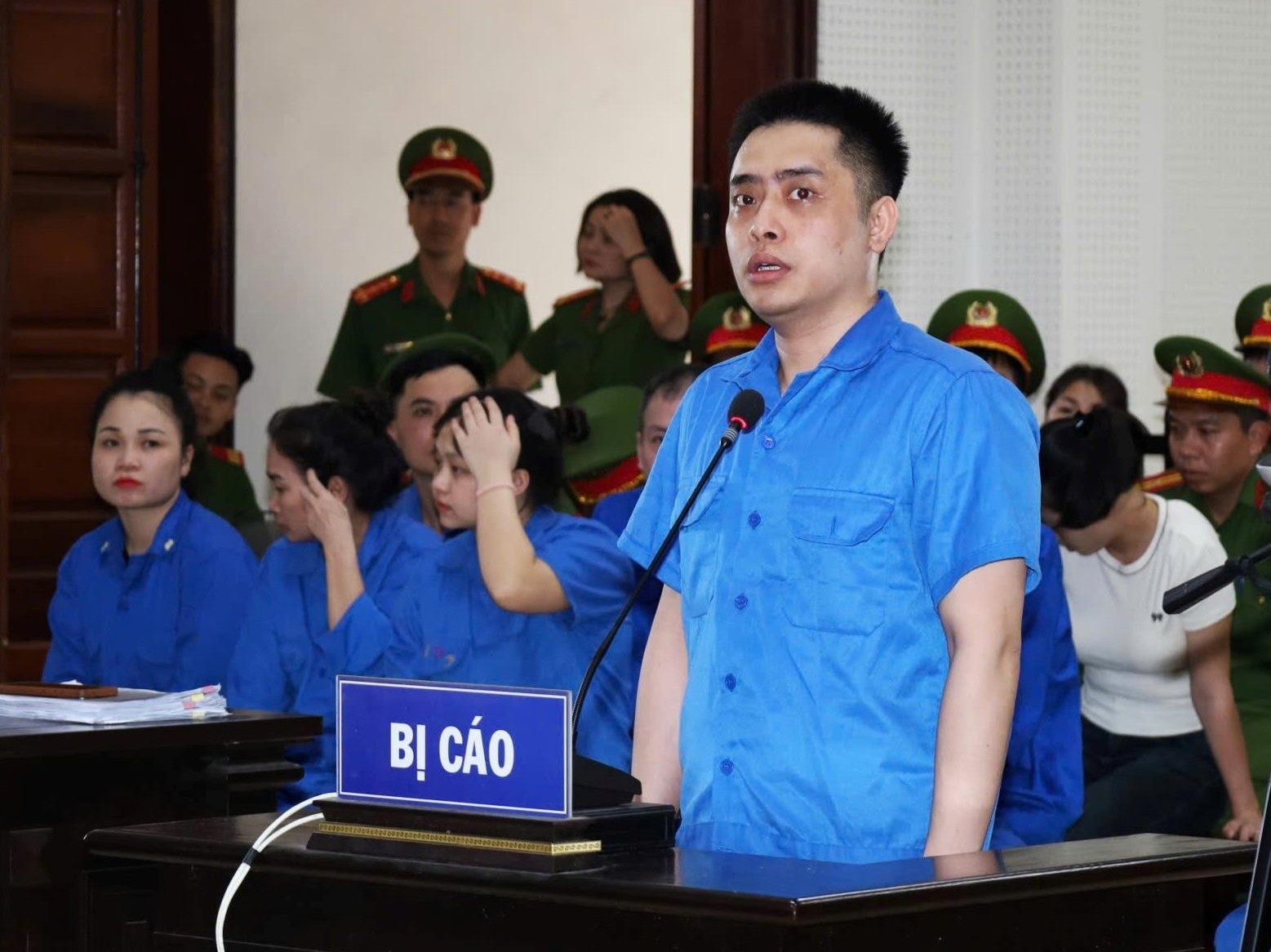 Ke no sung khien thieu ta cong an Quang Ninh hy sinh khai gi truoc toa? hinh anh