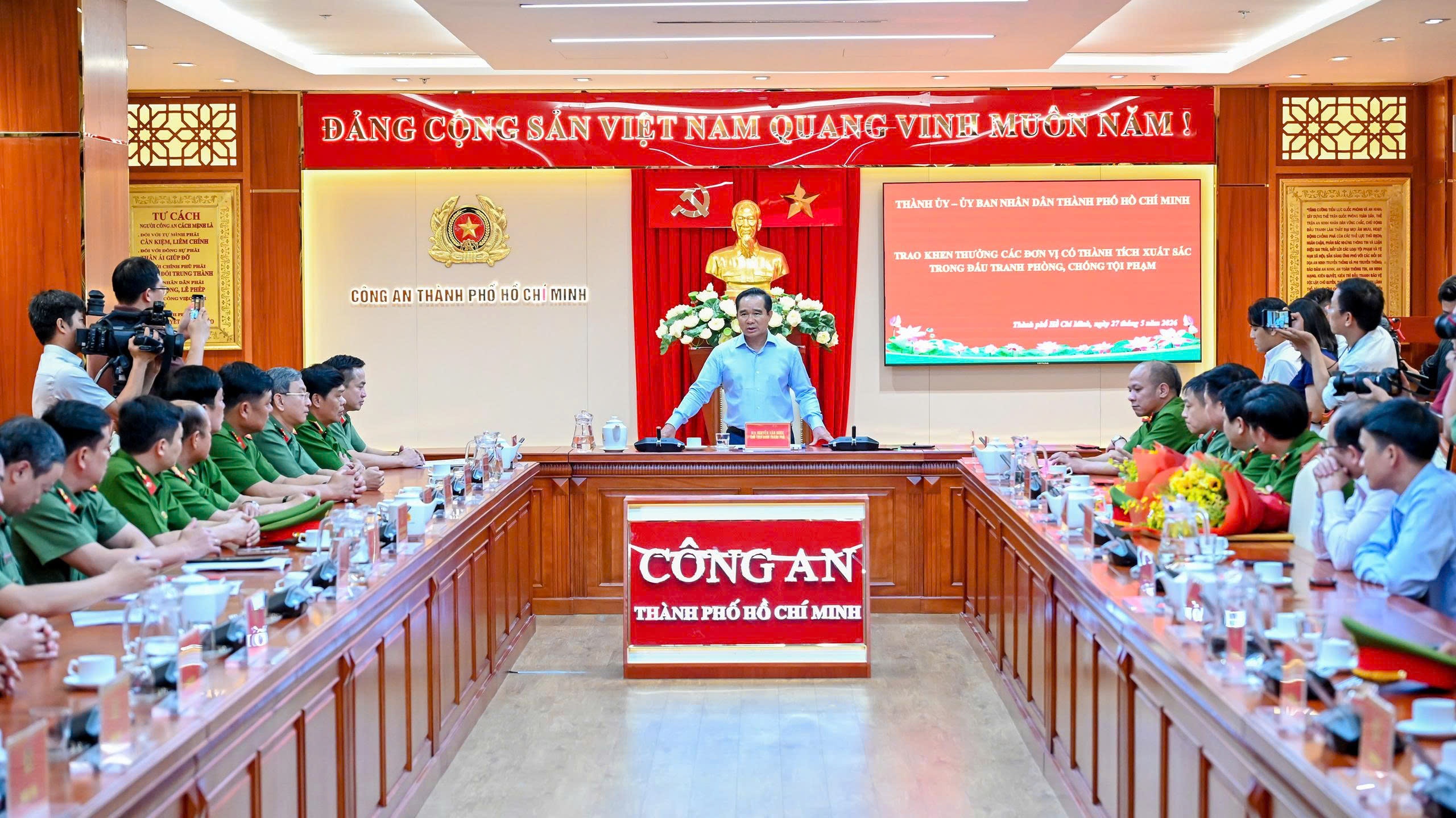 cong an tp.hcm anh 1