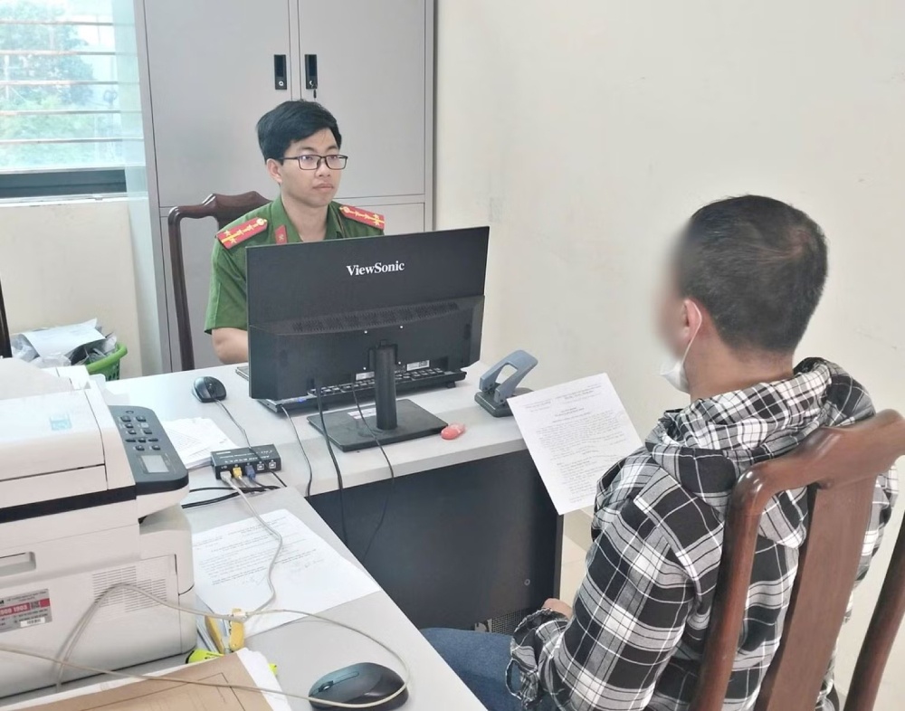 Xu ly 37 truong hop tung tin sai su that ve san bay Gia Binh hinh anh