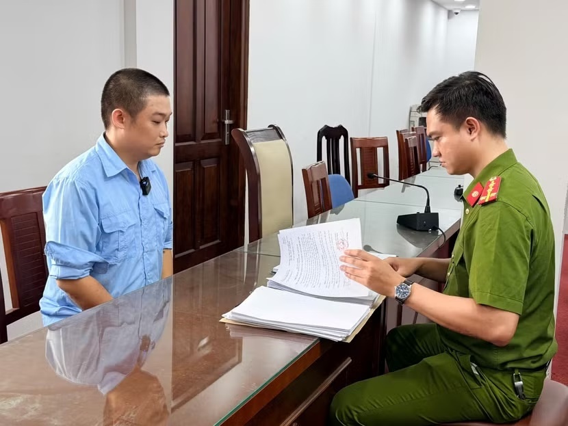 vang anh 2