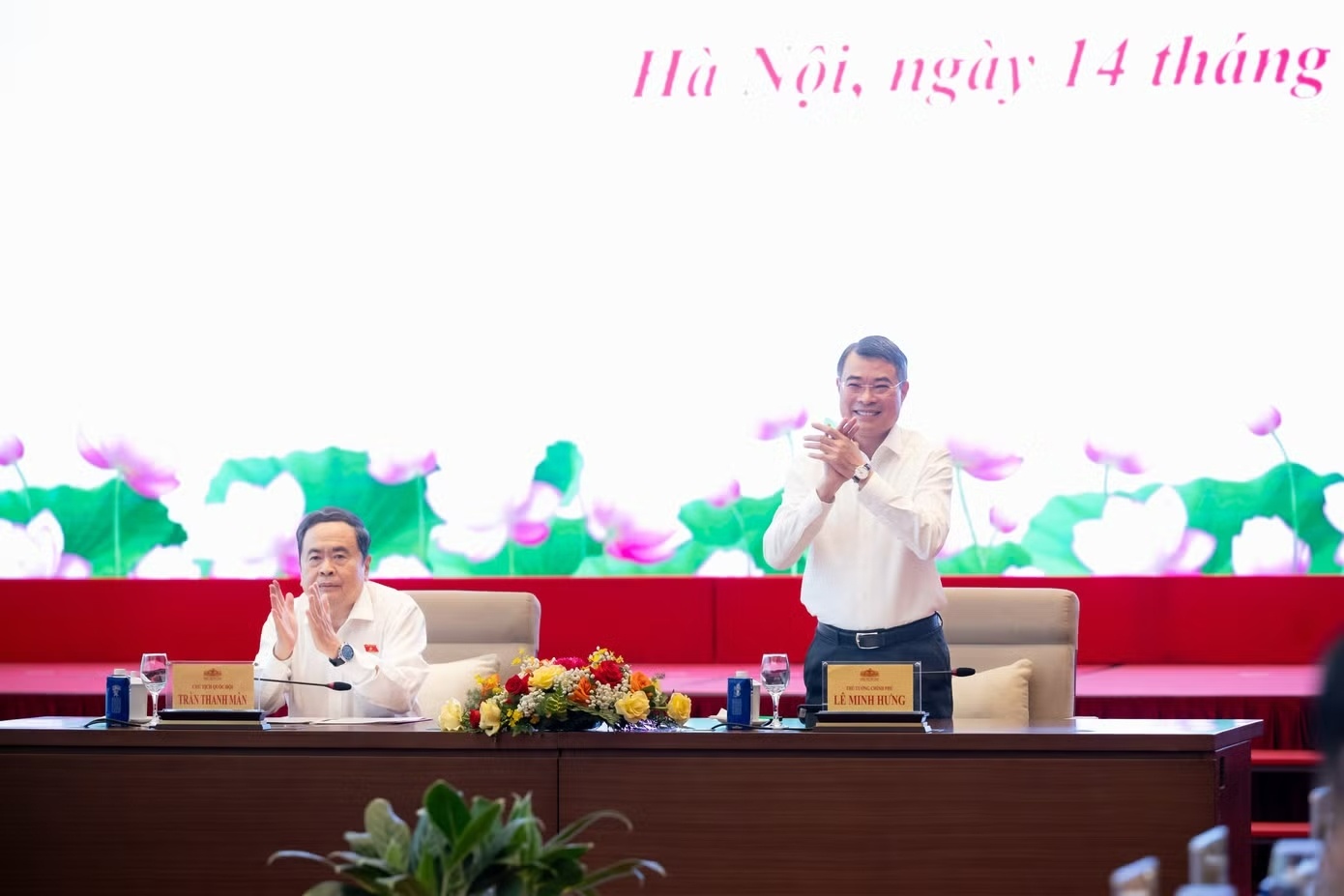 Bao chi anh 2