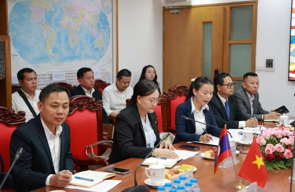 NXB Giao duc anh 3