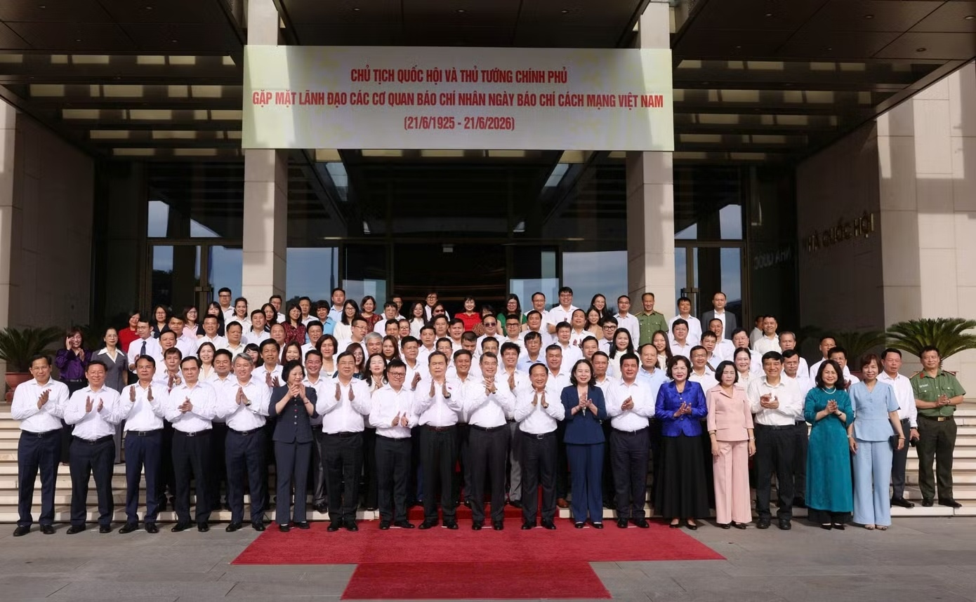 Bao chi anh 6