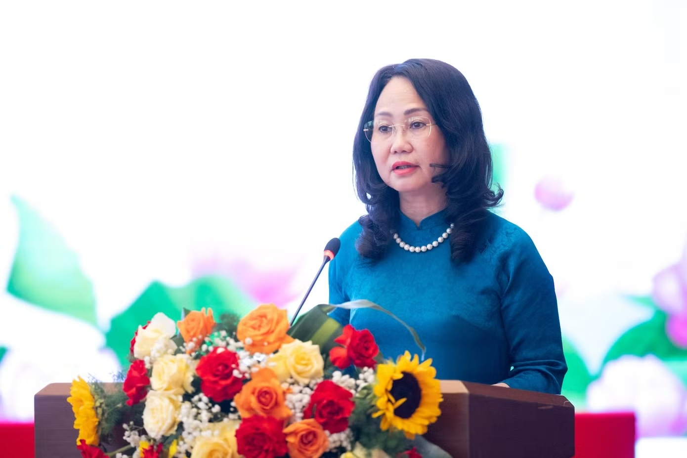 Bao chi anh 3