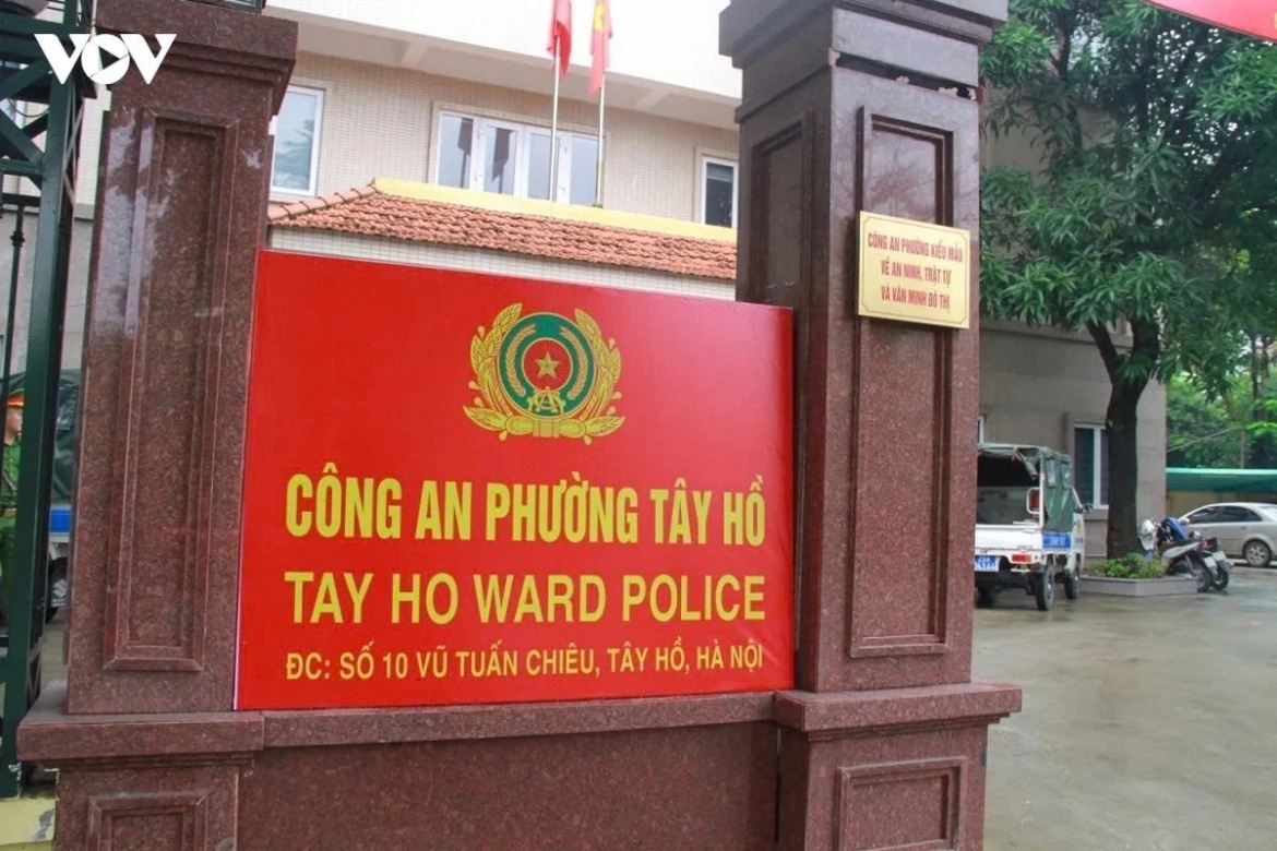 Bo cong an anh 1