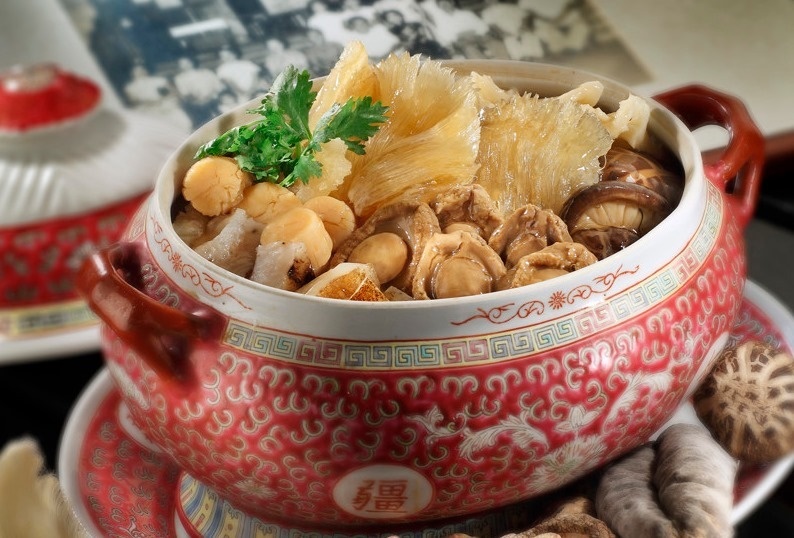 Nhung mon an xa hoa tren mam com ngay Tet hinh anh