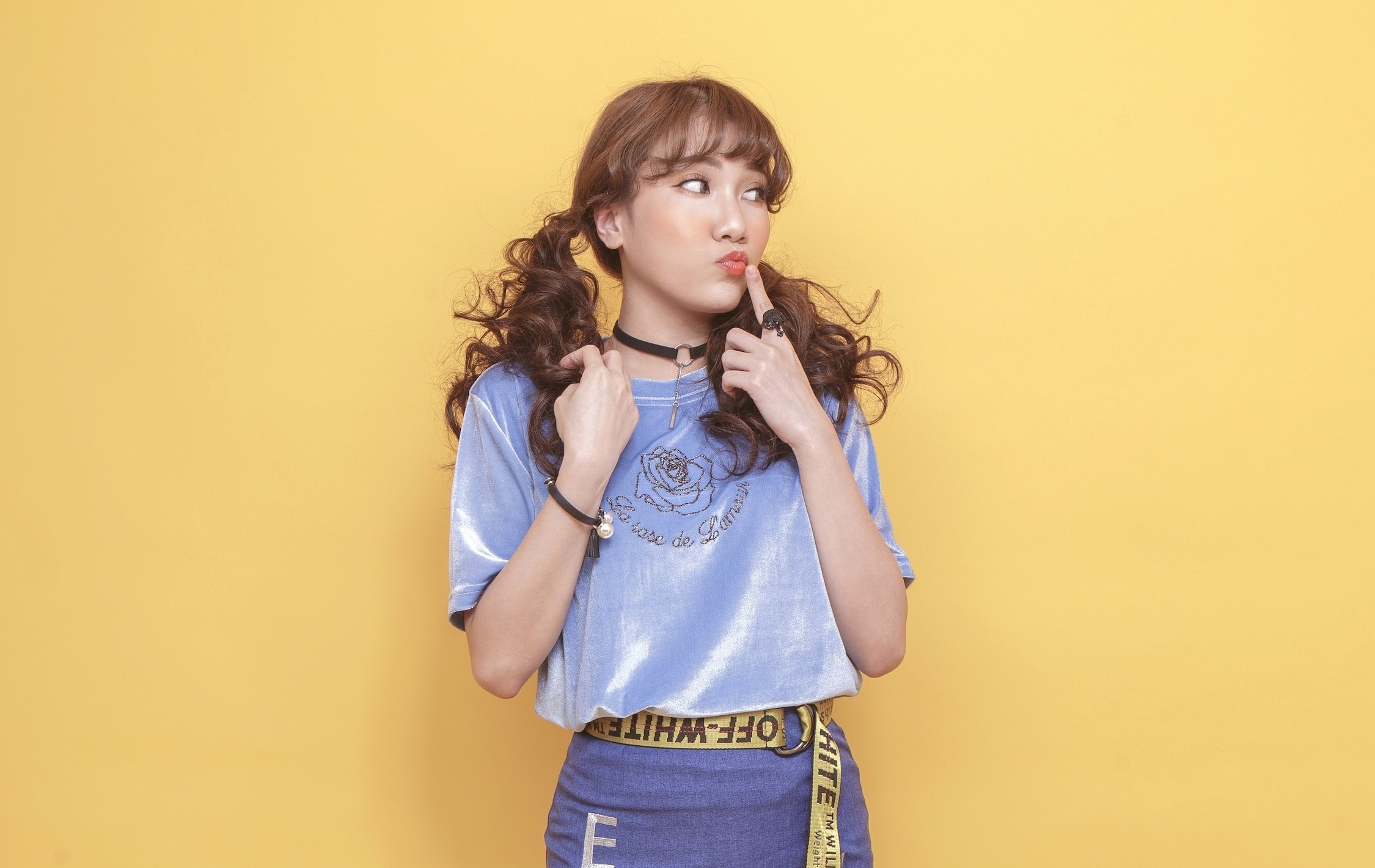 Mac gi cho buoi hen ho dau tien? hinh anh