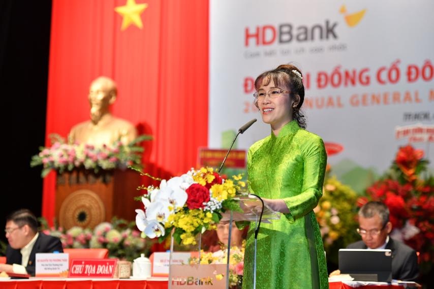 Nam 2021 HDBank co the thu 1.000 ty dong tu phi bao hiem hinh anh