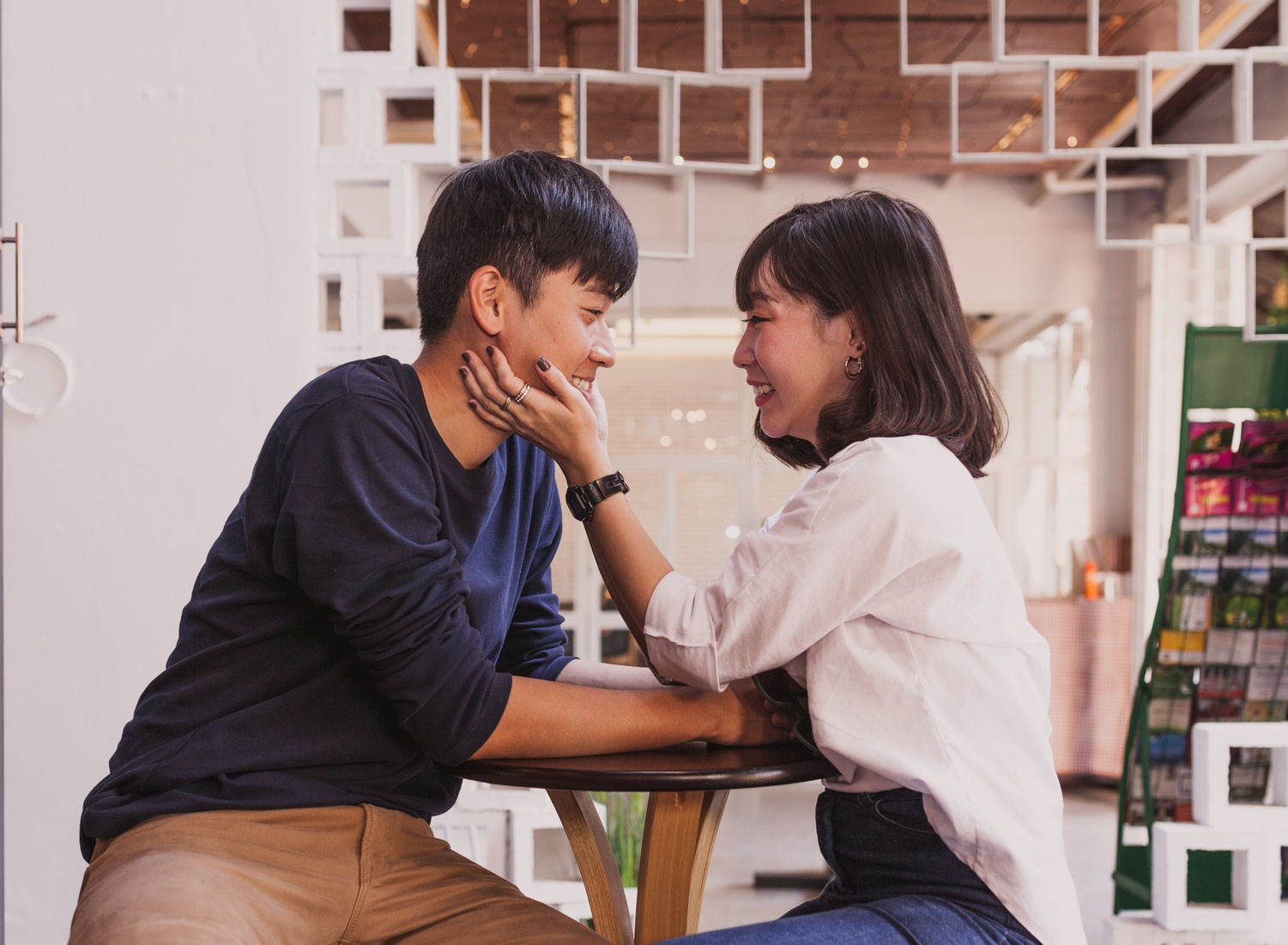 người yêu ít nói ảnh 2 nguoi yeu it noi anh 2