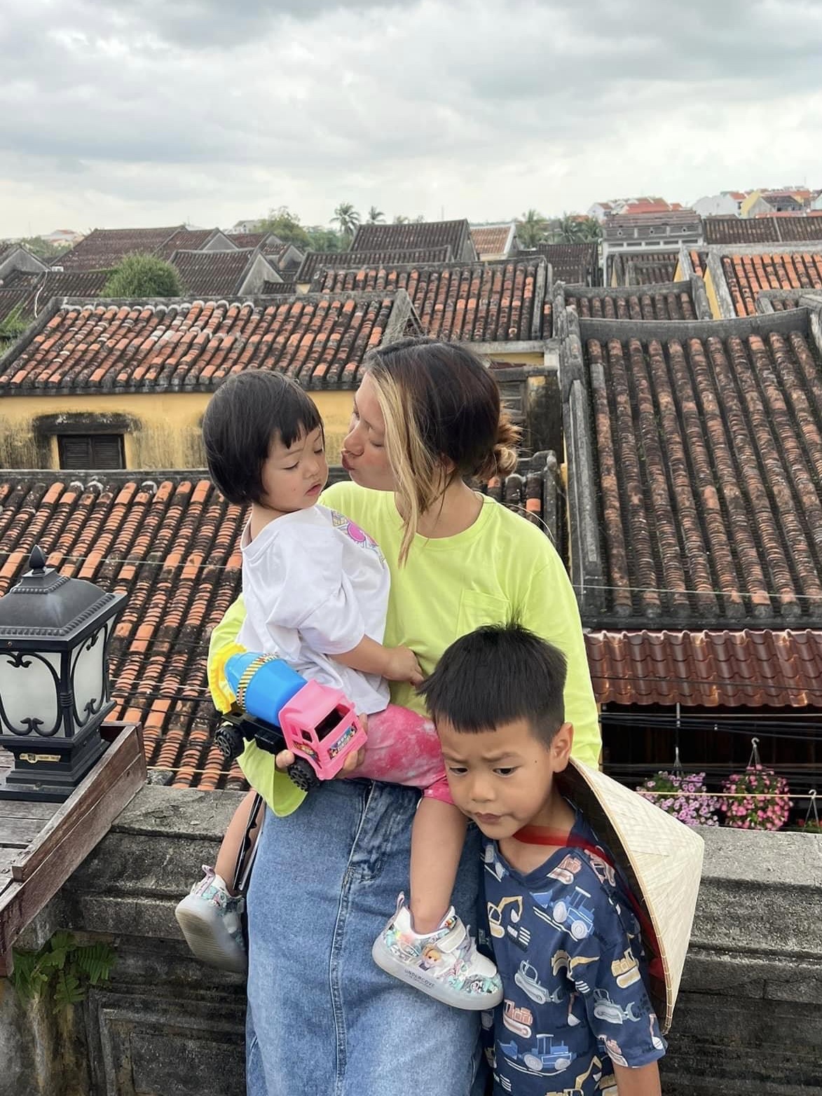 Gia đình du lịch ảnh 2 Gia dinh du lich anh 2