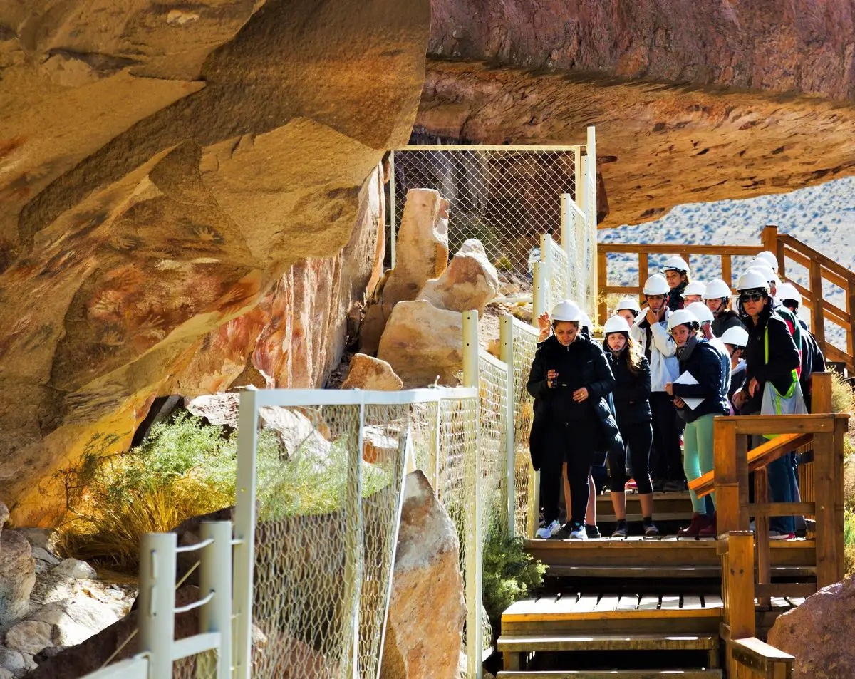 Hang dong ban tay,  Canh dep,  Lich su,  chau Au anh 4