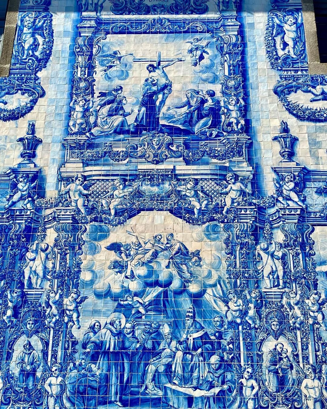 Du lich chau Au,  Nha tho Porto,  Lich su,  Hien dai,  Canh dep,  Du khach anh 4