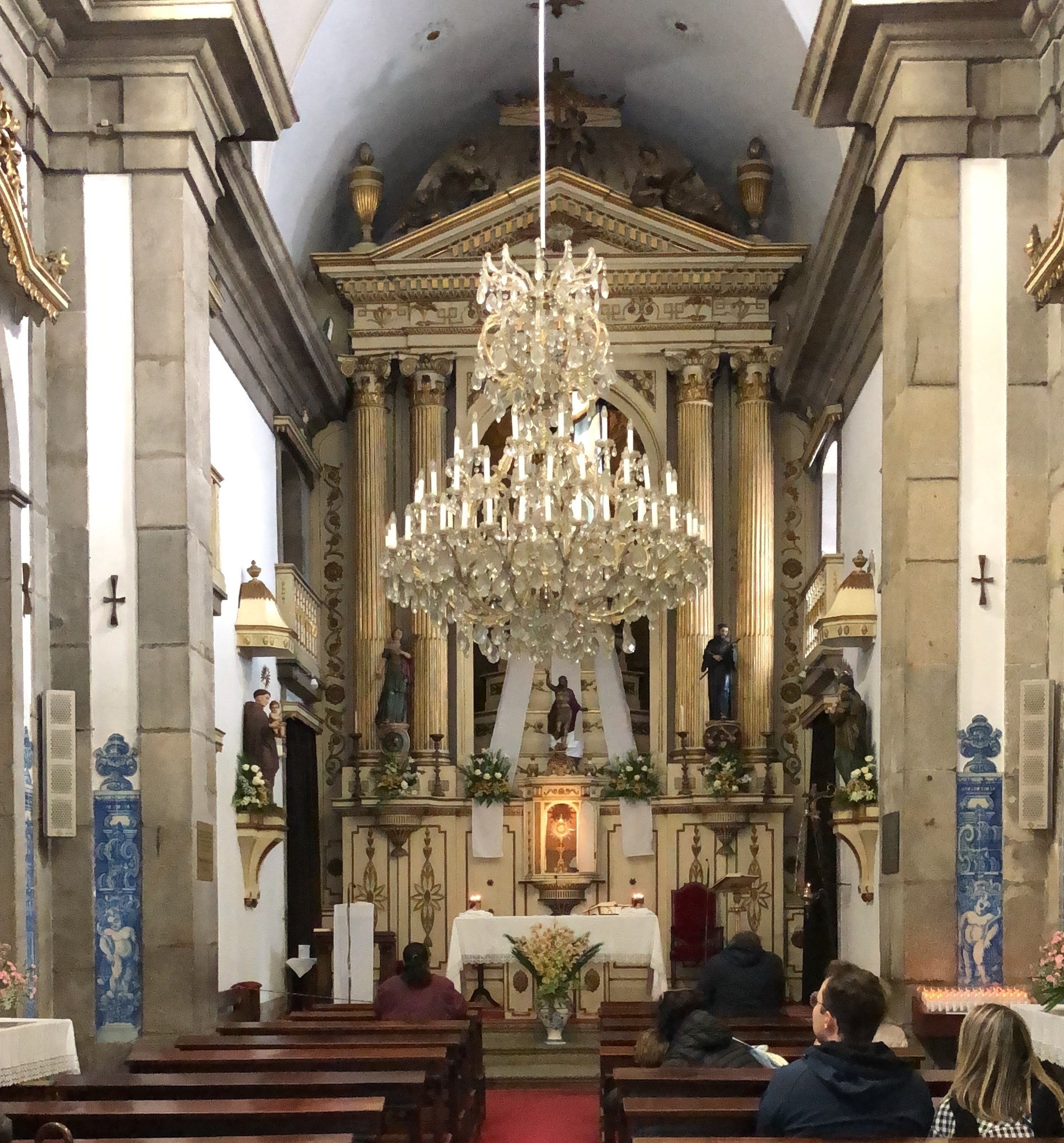 Du lich chau Au,  Nha tho Porto,  Lich su,  Hien dai,  Canh dep,  Du khach anh 7