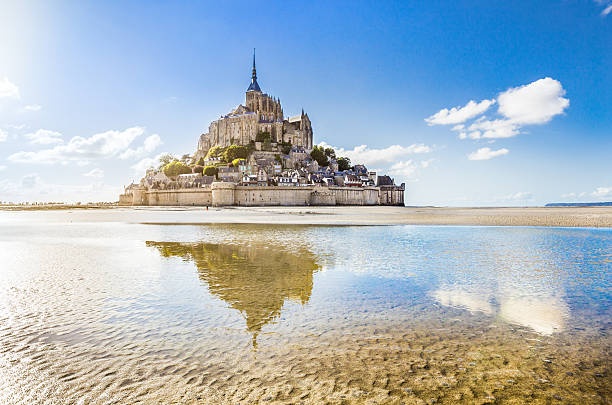 Du lich Phap,  tu vien Phap,   Mont Saint-Michel anh 3