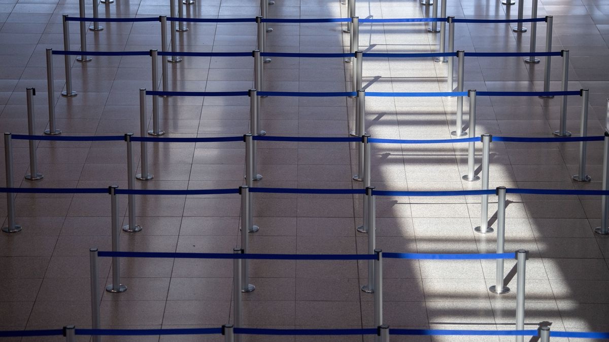 Xu huong du lich,  Du lich tuong lai,  Du lich vu tru,  Chuyen bay tu dong anh 1